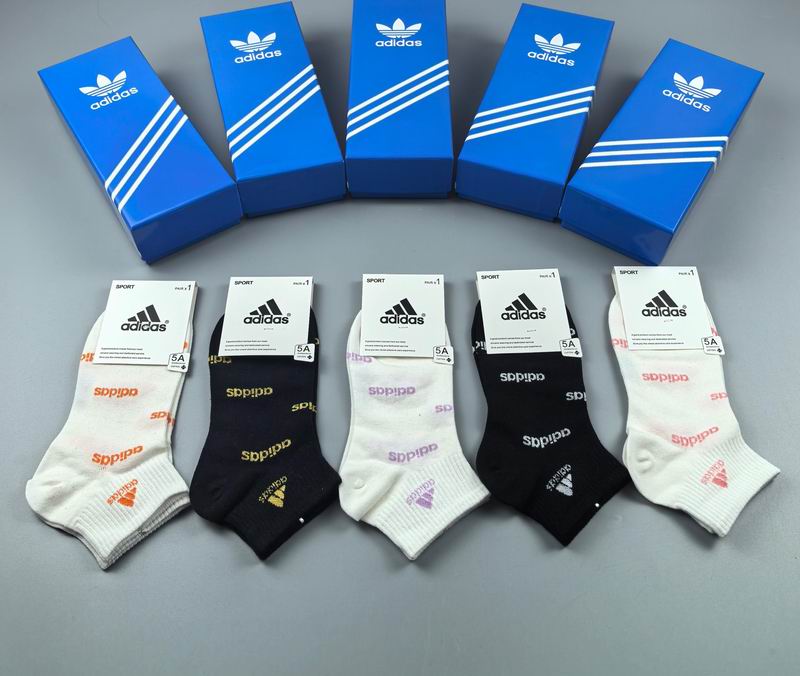 Adidas socks 040609
